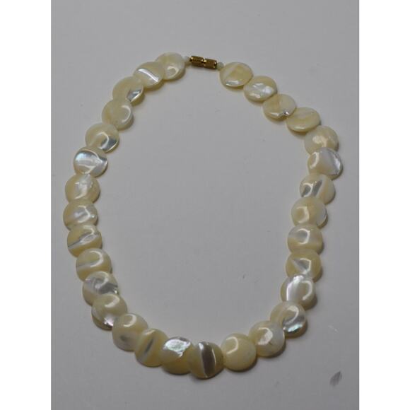 Antique Art Deco Mother Of Pearl Shell Coin Beads Single Strand Choker Necklace - Picture 7 of 12